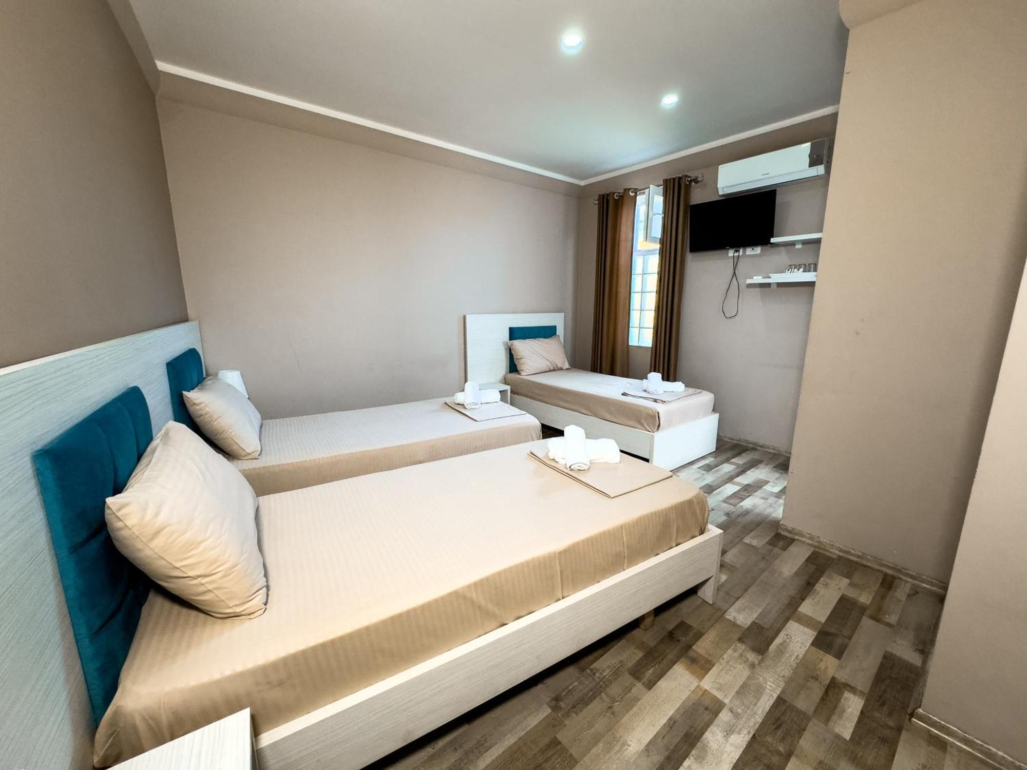 Shkodra Budget Hotel Exterior photo